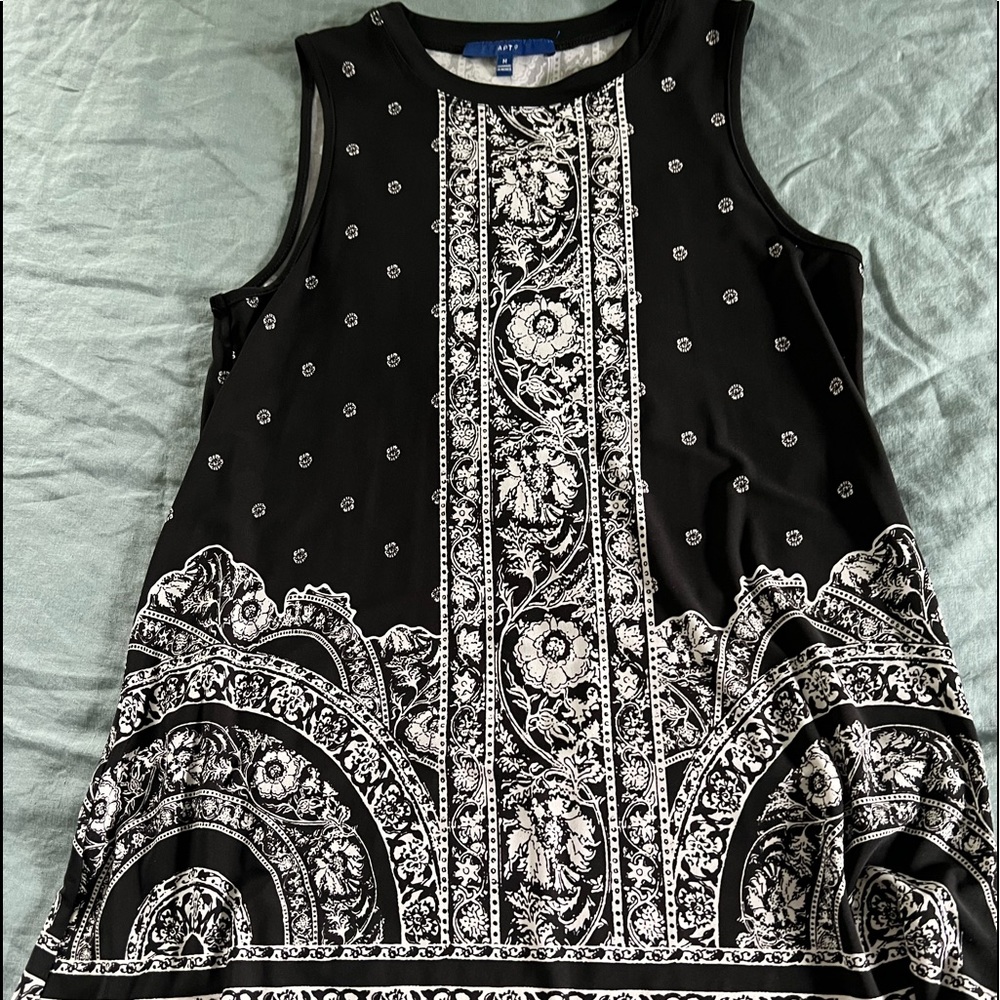 Apt. 9 shift top.